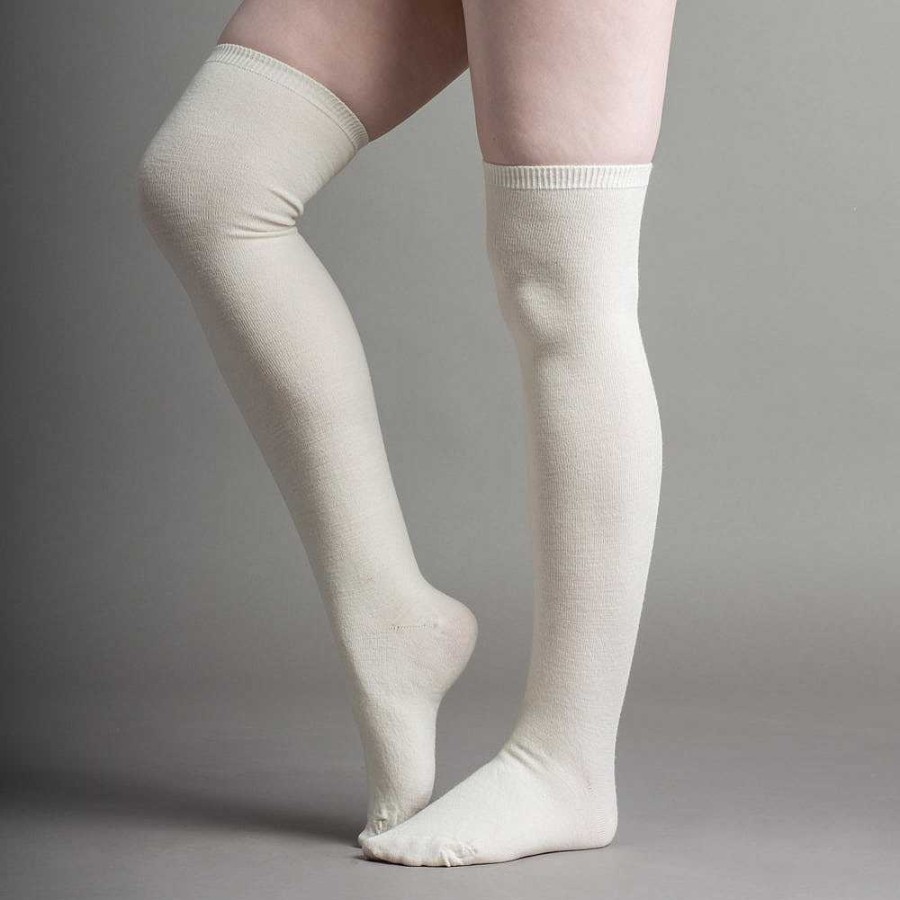 Accessories & More American Duchess | Extra Stretch Wool Stockings (Ivory)