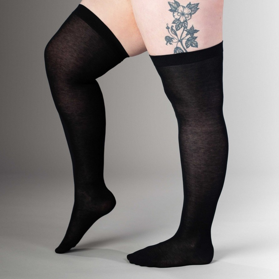 Accessories & More American Duchess | Classic Silk Stockings (Black)